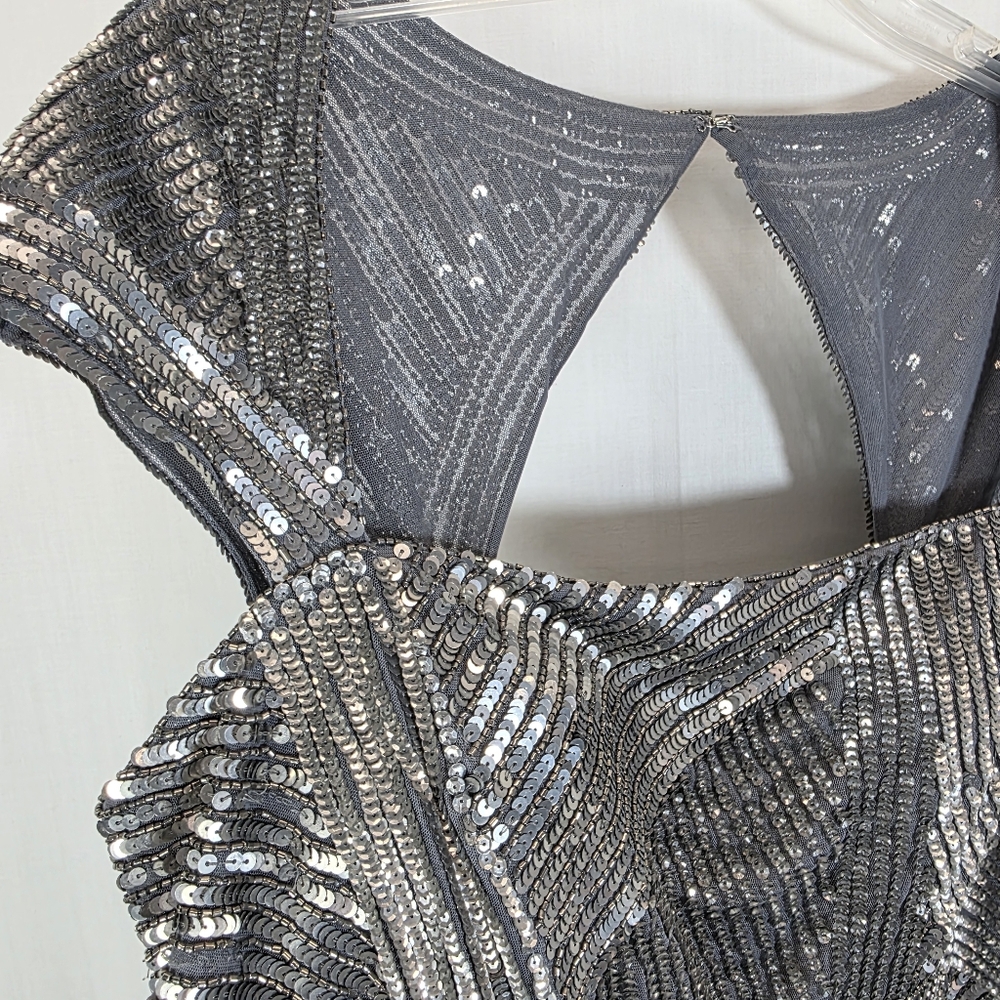 Adrianna Papell Art Deco Sequin Gown Silver Grey Prom Formal Size 16 - Picture 6 of 14